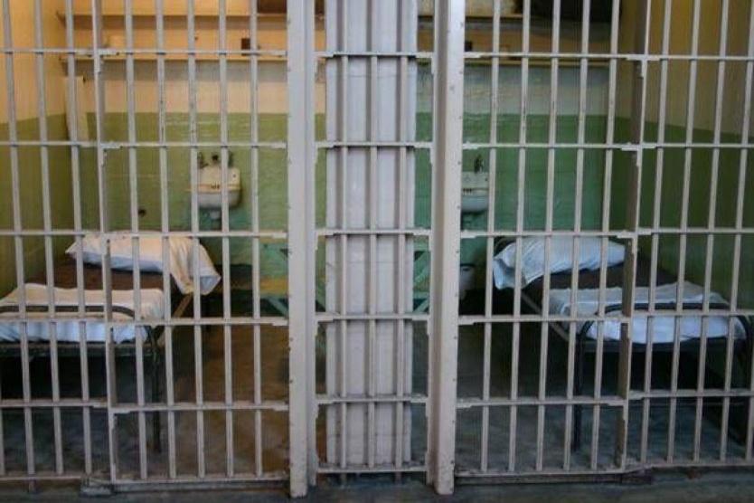 هيئة الأسرى والصحة والصليب الأحمر: لا إصابات بكورونا بين الأسرى