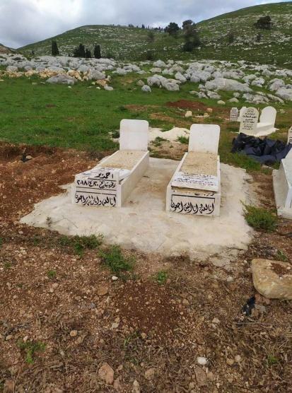 مستوطنون يحطمون شواهد قبور شمال نابلس