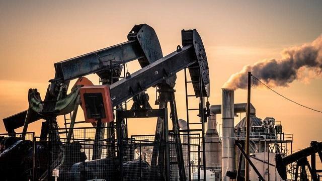 السعودية وروسيا ستخفضان 23% من إنتاج النفط