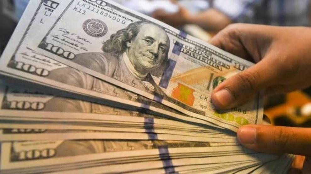 كورونا يطارد أموالنا فكيف نعقمها؟