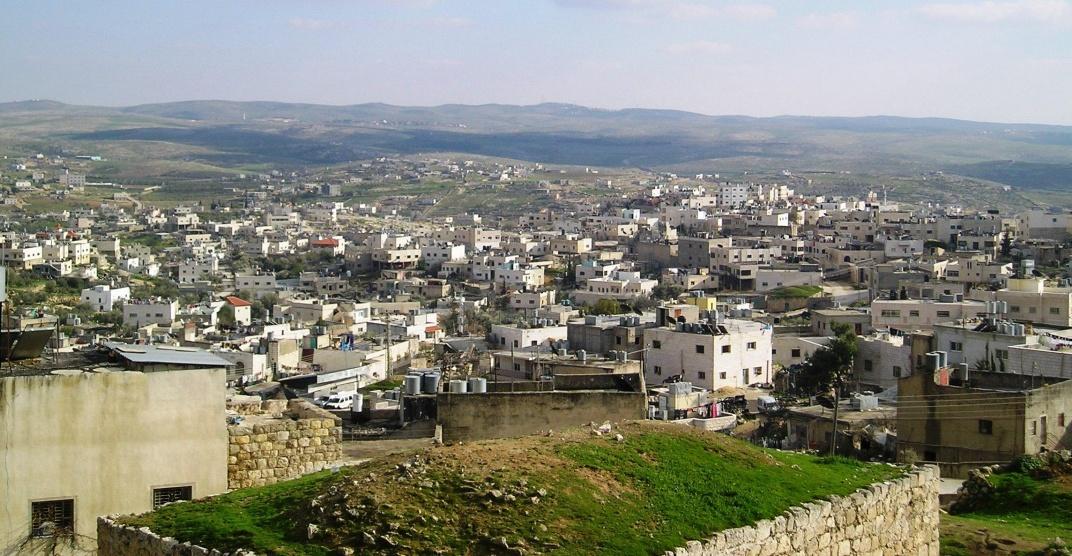 محافظ الخليل يعلن اغلاق بلدتي يطا والشيوخ بالكامل منعا لتفشي كورونا