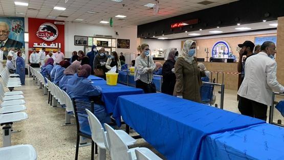 لليوم الثاني.. استمرار عودة المواطنين عبر معبر الكرامة