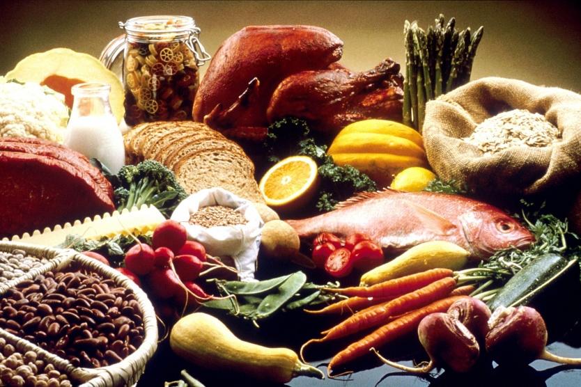 11 غذاء تحسن مزاجك وتشعرك بالسعادة