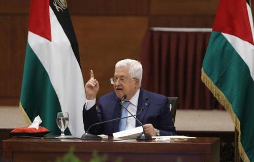 الرئيس: تنفيذ الضم سيترتب عليه تحمل الاحتلال المسؤوليات عن الأرض المحتلة