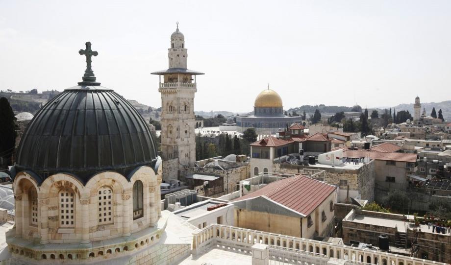 محكمة إسرائيلية توافق على بيع أملاك الكنيسة في القدس للمستوطنين
