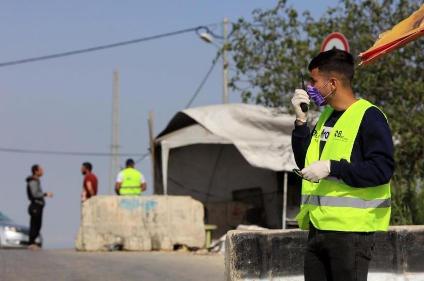 الشرطة تغلق 93 محلا تجاريا وتضبط 5 مركبات في سلفيت