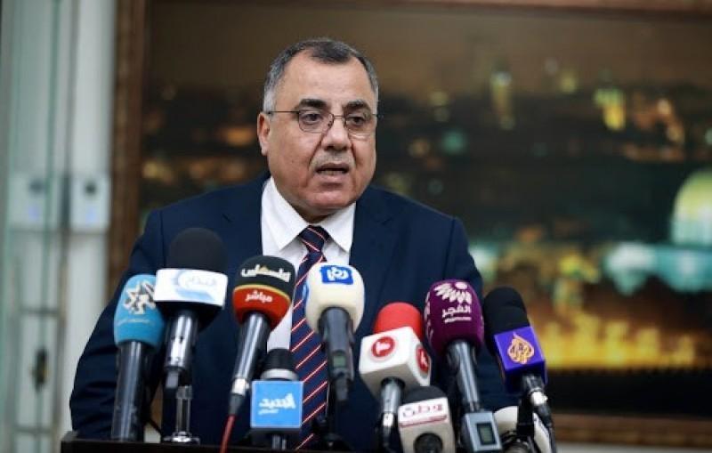 الحكومة: منع الحركة بين المحافظات لأسبوعين وإغلاق الخليل وبيت لحم ورام الله ونابلس 4 أيام