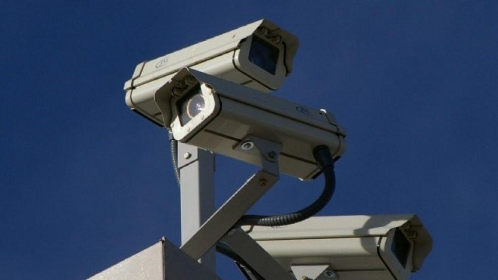 الاحتلال ينشر منظومة كاميرات ومجسات في جنوب الضفة