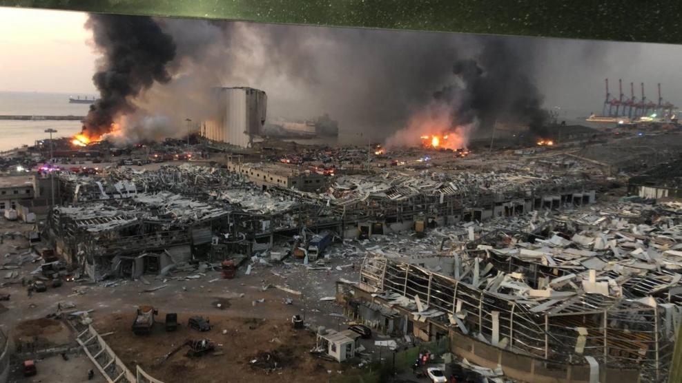 الانفجار مثل قنبلة نووية: 2700 طن من الامونيوم انفجرت واوقعت 100قتيل