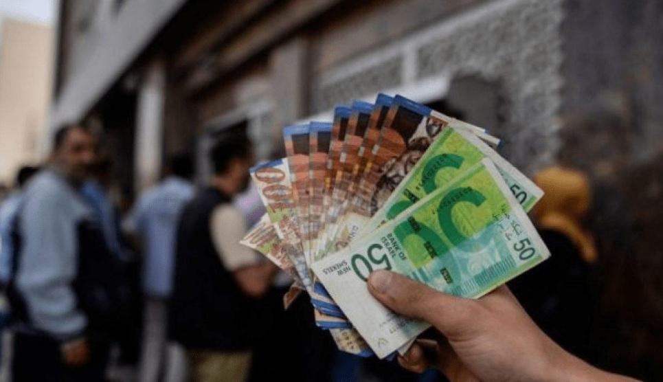 التنمية: صرف 700 شيكل لـ 68 ألف أسرة بالضفة وغزة