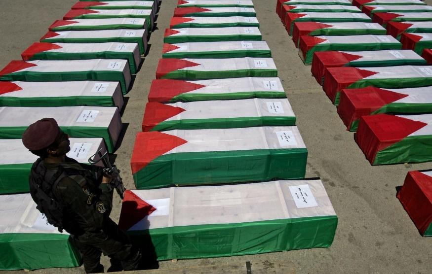 الاحتلال لا يزال يحتجز جثامين شهداء 6 أسرى