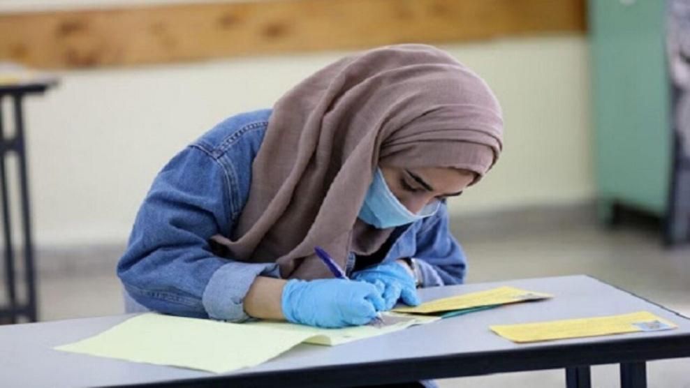 الاحصاء: معدلات الأمية في فلسطين الأقل في العالم