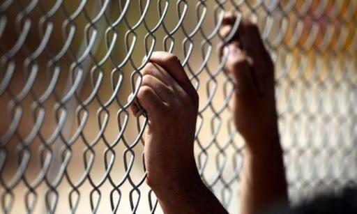 إدارة سجن النقب تماطل بعلاج الأسرى المرضى
