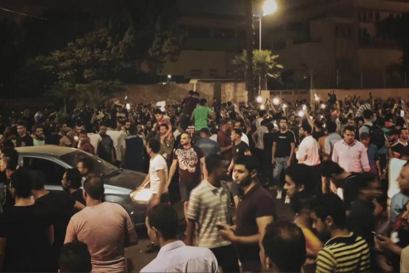 مصر.. ترقب لجمعة الغضب الثانية واستمرار حملات الاعتقال ودهم المنازل