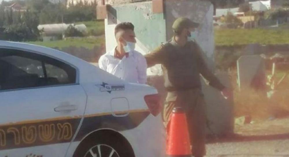 قوات الاحتلال تعتقل شابًا بزعم محاولته طعن ضابط بالخليل