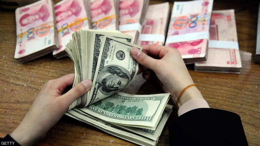 كم يعيش فيروس كورونا على النقود؟