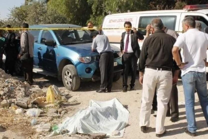 جريمة مروعة.. العثور على جثة شاب مبتور اليدين في نابلس