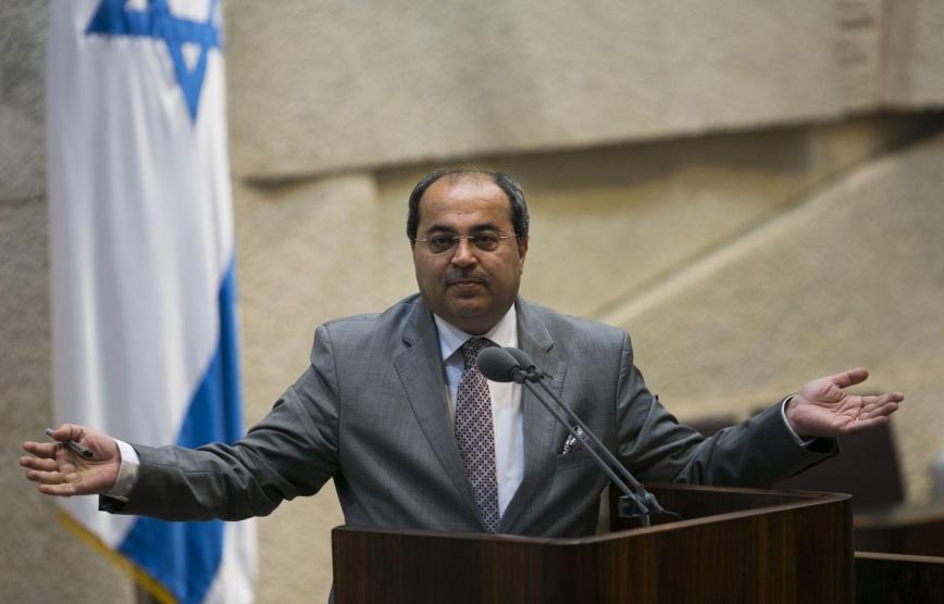 الطيبي: إذا أصبح بايدن رئيسا فإن الخلاف مع الفلسطينيين سينتهي