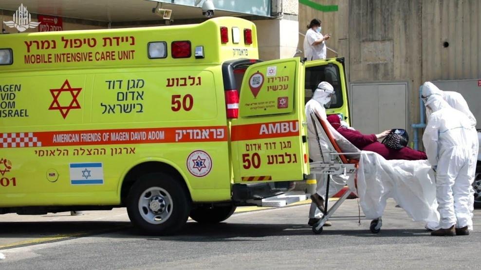 وفاة مسن وإصابات بكورونا بأحد الأعراس في الداخل