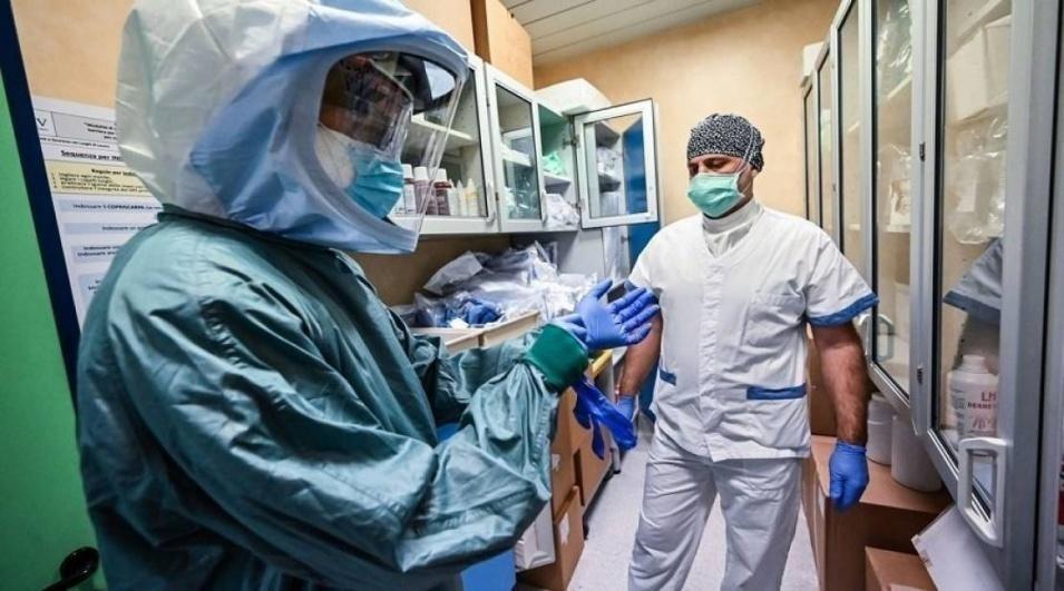 5 حالات وفاة 726 إصابة جديدة بفيروس كورونا