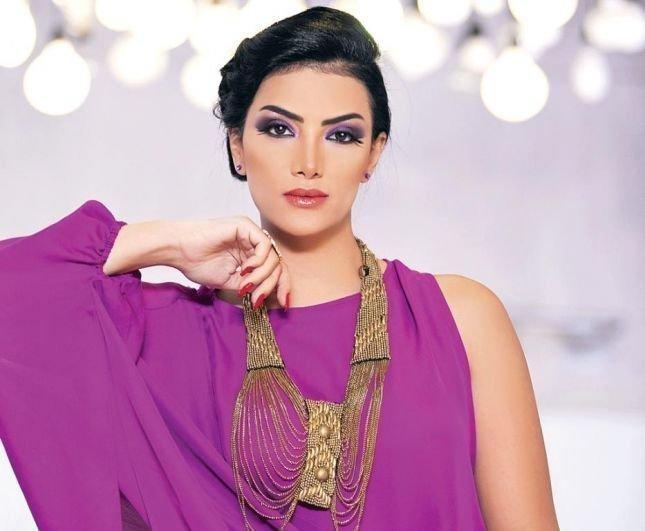 حورية فرغلي تحصل على أول دعم لتجاوز أزمتها النفسية