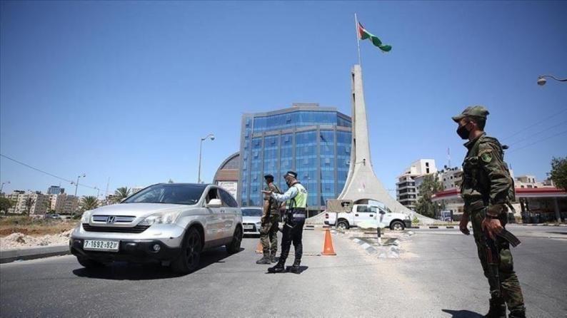 الحكومة تعلن عن اجراءات اغلاق وقرارات جديدة في الضفة