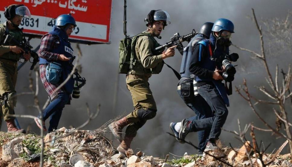 مدى: 408 انتهاكات ضد الحريات الاعلامية في فلسطين خلال 2020