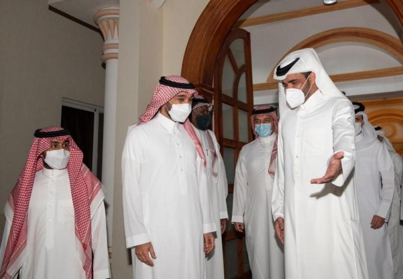 وزير الرياضة السعودي يزور الدوحة