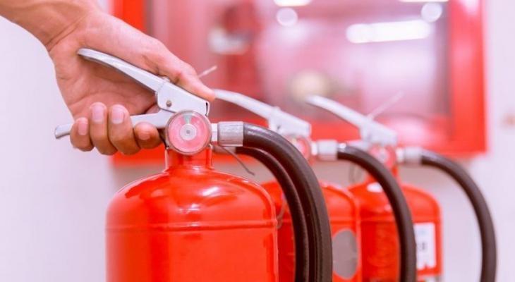 مريض بكورونا يضرم النار في غرفة بمستشفى إسباني ليحاول الفرار