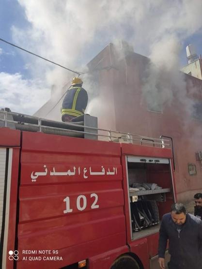 الدفاع المدني يخمد حريق منزل في محافظة سلفيت