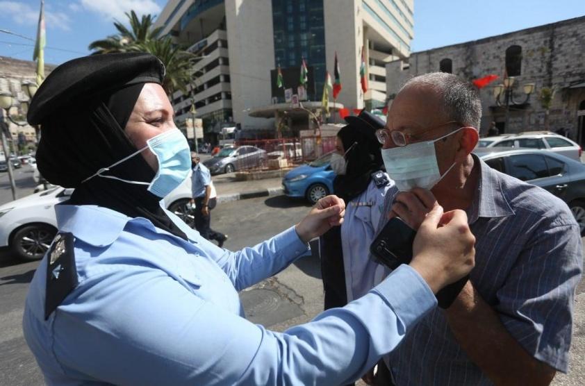 الصحة: 800 إصابة بالسلالات الجديدة