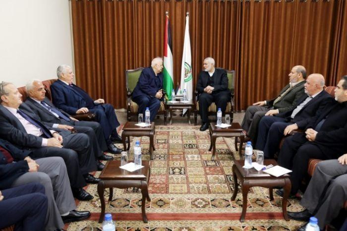 وفد من مركزية فتح يصل غزة لمتابعة ملف الانتخابات