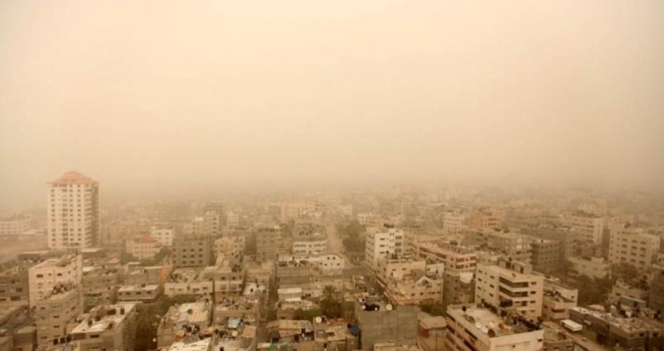 الطقس: أجواء خماسينية رطبة ومغبرة فوق معظم المناطق