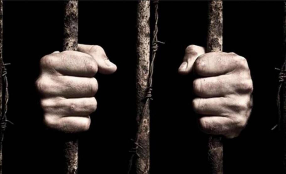 4 أسرى يواصلون الإضراب المفتوح عن الطعام