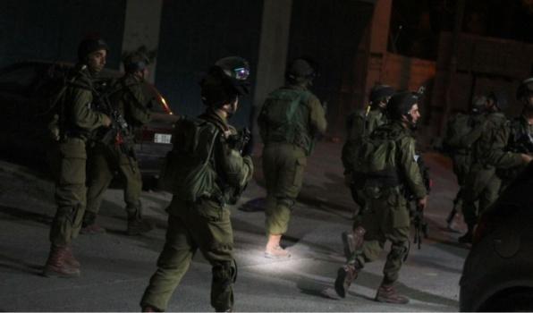 الاحتلال يعتقل 14 مواطنا من الضفة والقدس