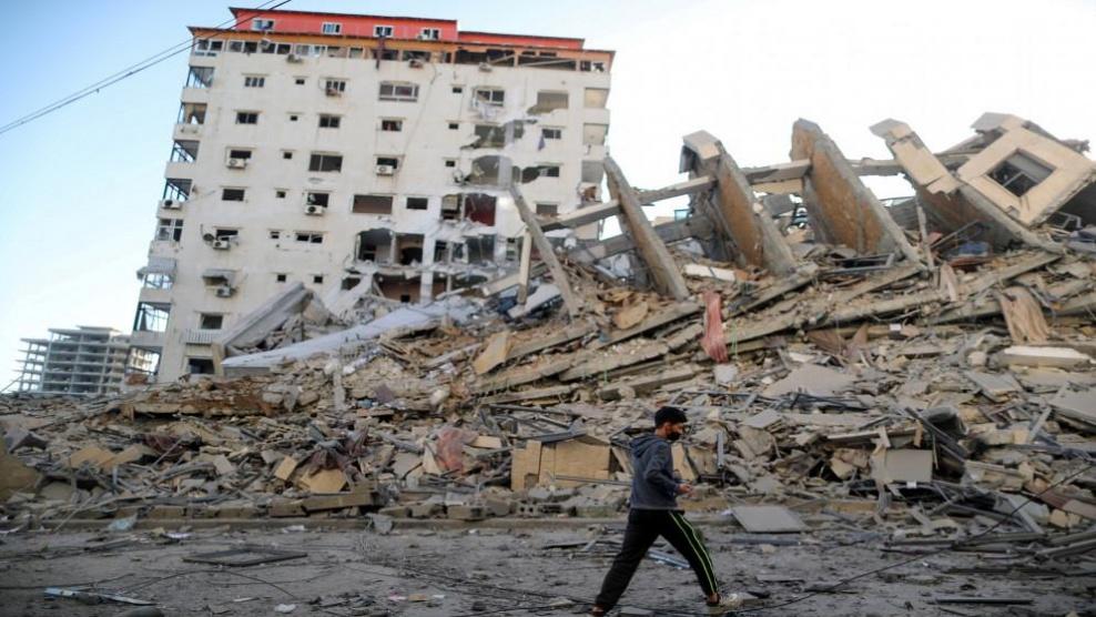 43 شهيدا و296 إصابة بعدوان الاحتلال المتواصل على قطاع غزة