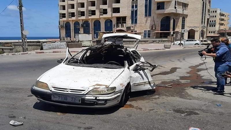 4 شهداء في استهداف سيارة شمال غزة وقصف منزل في بيت حانون