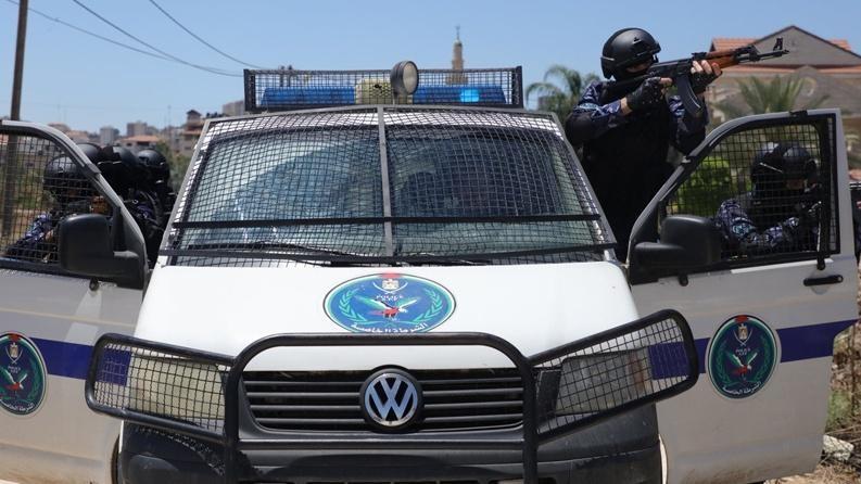 مدمن مخدرات يحاول إحراق والدته في رام الله