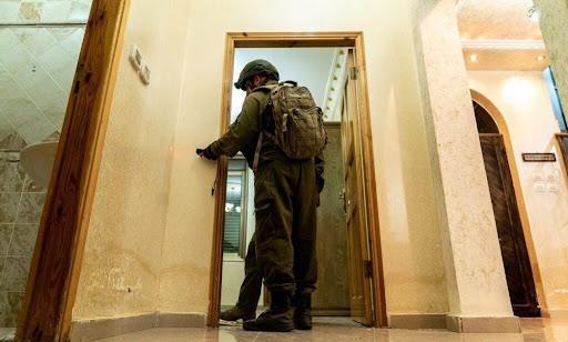 قوات الاحتلال تأخذ قياسات 4 منازل في السيلة الحارثية تمهيدا لهدمها