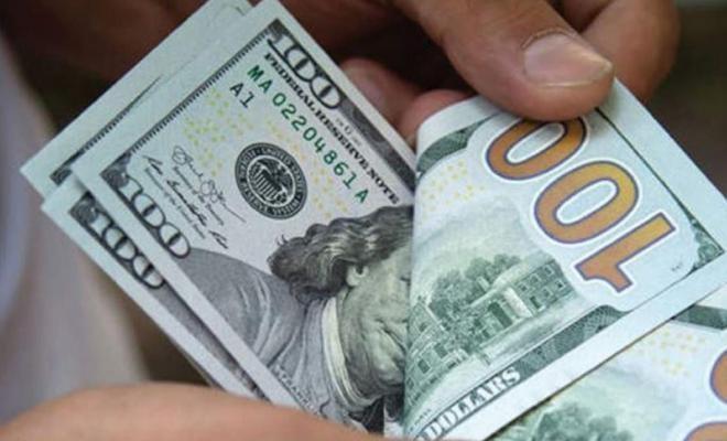 انخفاض سعر الدولار