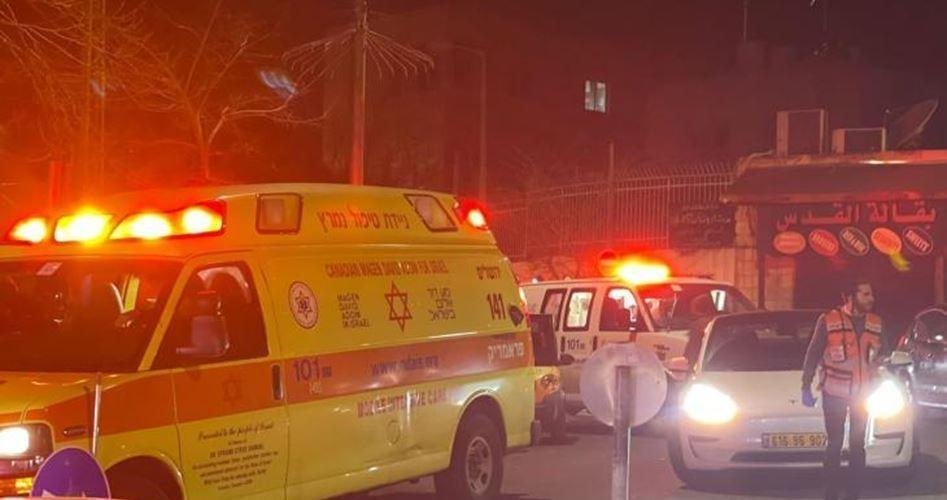 إصابة مستوطنين دهسًا ورشقًا بالحجارة في الشيخ جراح