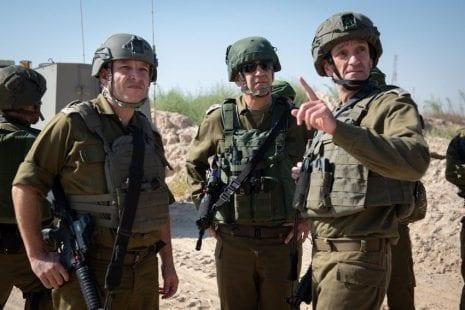 فلسطينية تطالب بمحاكمة 6 ضباط للاحتلال بسبب تعرضها
