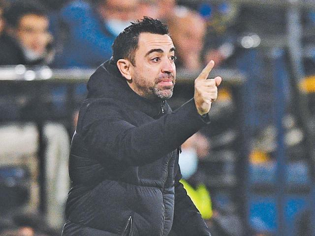 تشافي: بيدري يذكرني بإنييستا..وسنواصل الصعود نحو الصدارة