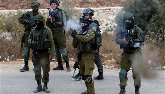 نابلس: إصابات بالاختناق جراء استهداف الاحتلال طلبة مدرسة تل الثانوية