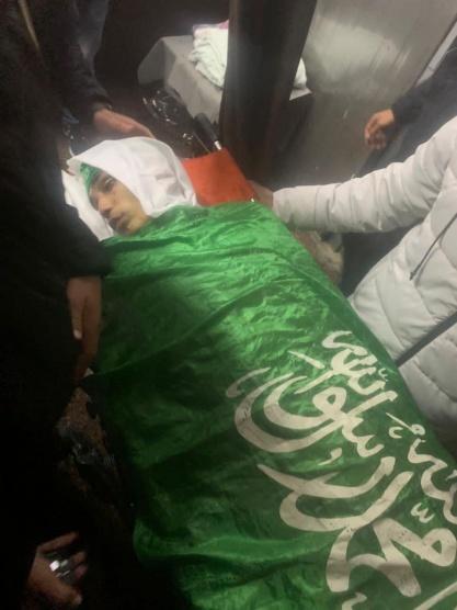 تشييع جثمان الشهيد الفتى عمر ابو عصب في القدس