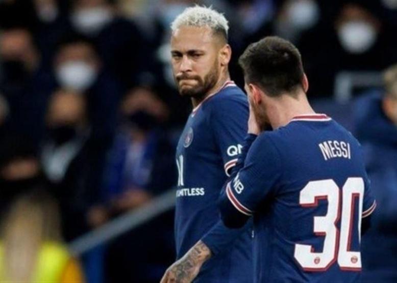 لاعب باريس يهاجم ميسي ونيمار ويصفهما بـ
