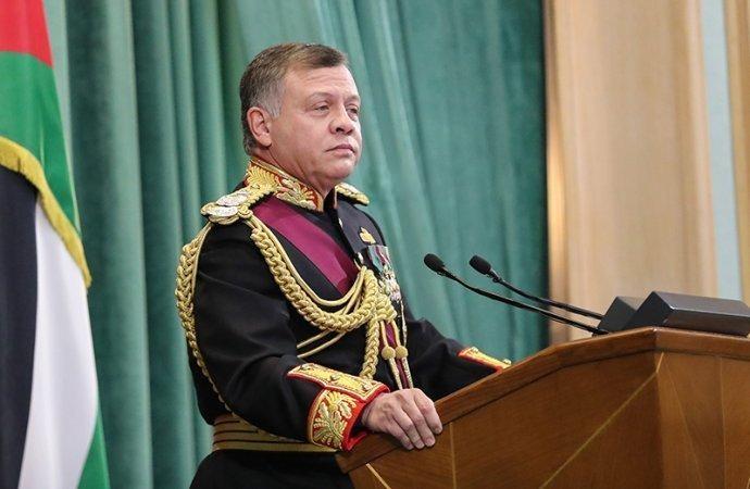 العاهل الأردني يؤكد على ضرورة تكثيف الجهود للتوصل لسلام شامل ودائم للفلسطينيين