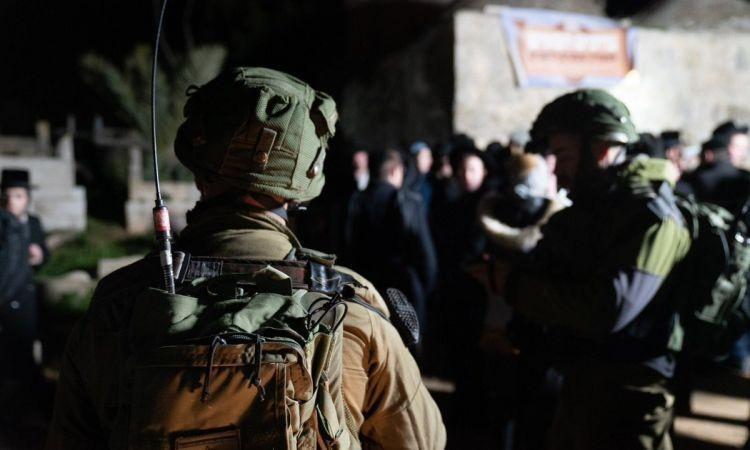 الاحتلال يعتقل 8 مواطنين من الضفة