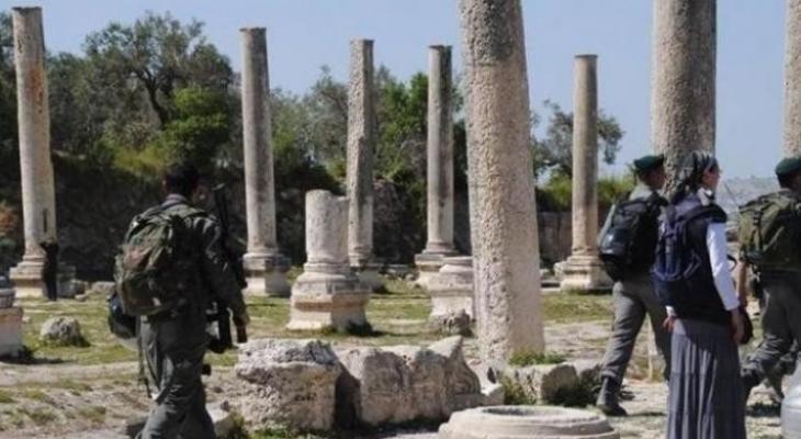 الاحتلال يقتحم منطقة 