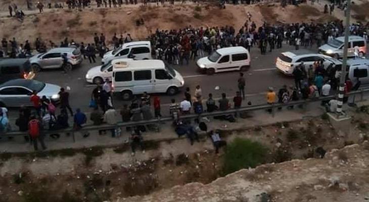 إصابة فلسطيني خلال ملاحقة الاحتلال لعمال الداخل المحتل